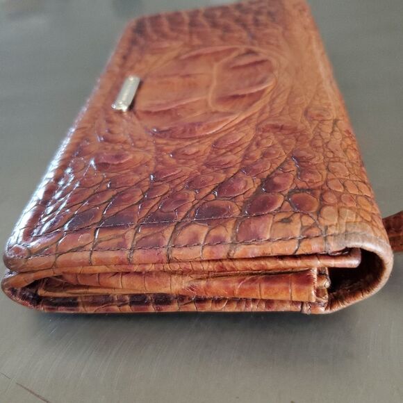 Brahmin Pecan Brown Leather Alligator Croc Embossed Bifold Wallet Zip Pockets - Picture 9 of 13